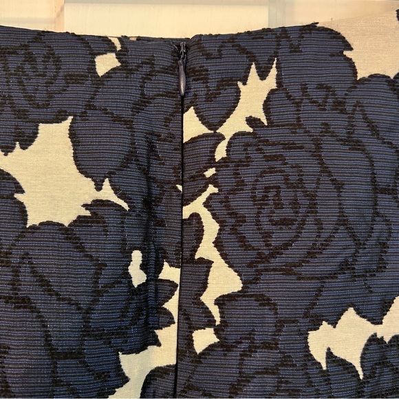 Lucy Paris Floral Jacquard Skirt - Picture 4 of 6